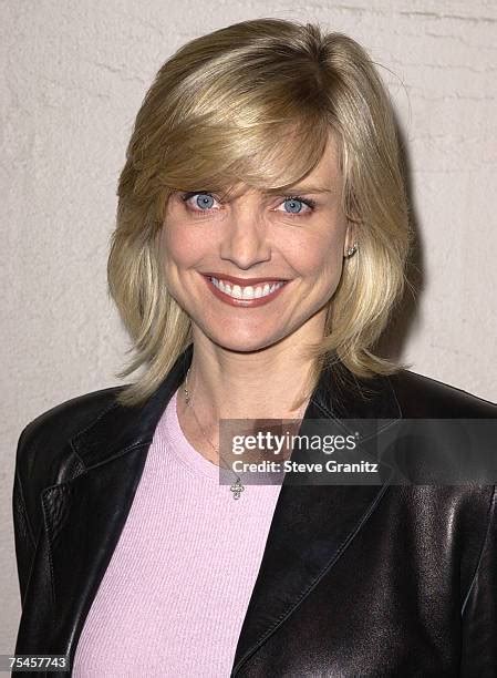 321 Courtney Thorne Smith Photos